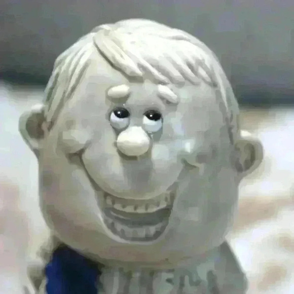 VINTAGE 1970 World's Best Father Statue Award Gift Figurine R & W Berries Co. - Picture 4 of 9